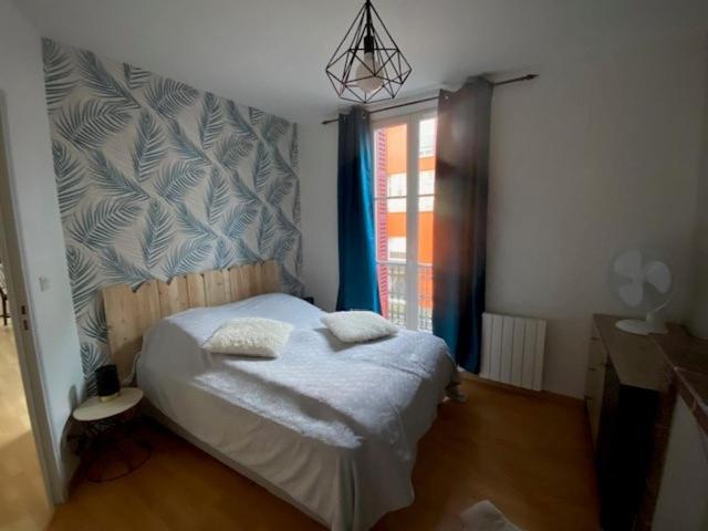 Appartement Avec Balcon Et Parking Prive 메르레뱅 외부 사진